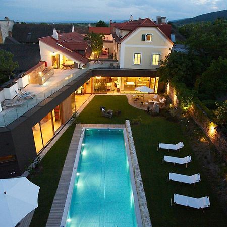 Hotel Landhaus Moserhof Gumpoldskirchen Esterno foto
